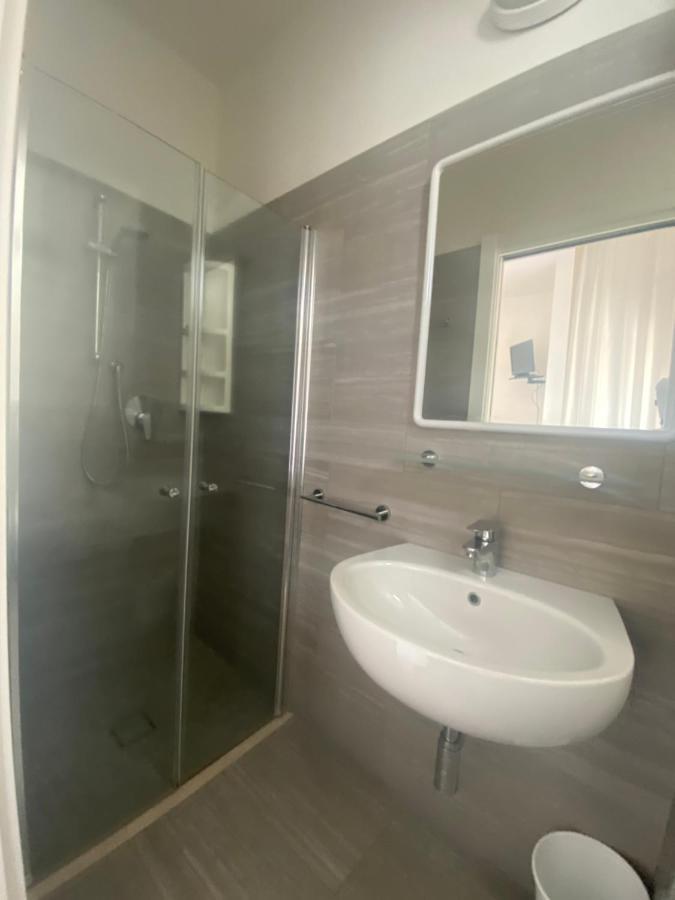 B&B Hotel Lucciola Cattolica Buitenkant foto