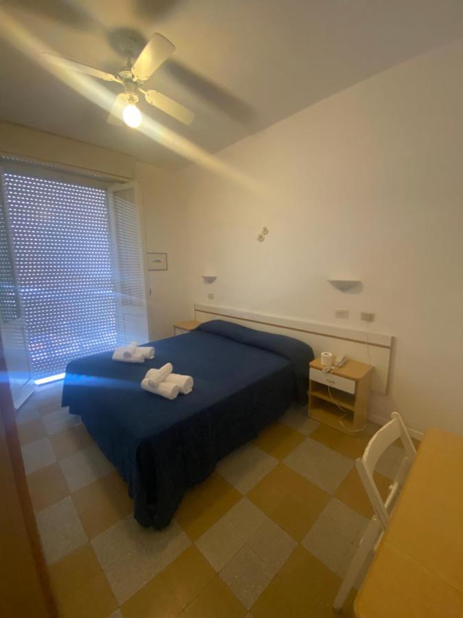 B&B Hotel Lucciola Cattolica Buitenkant foto