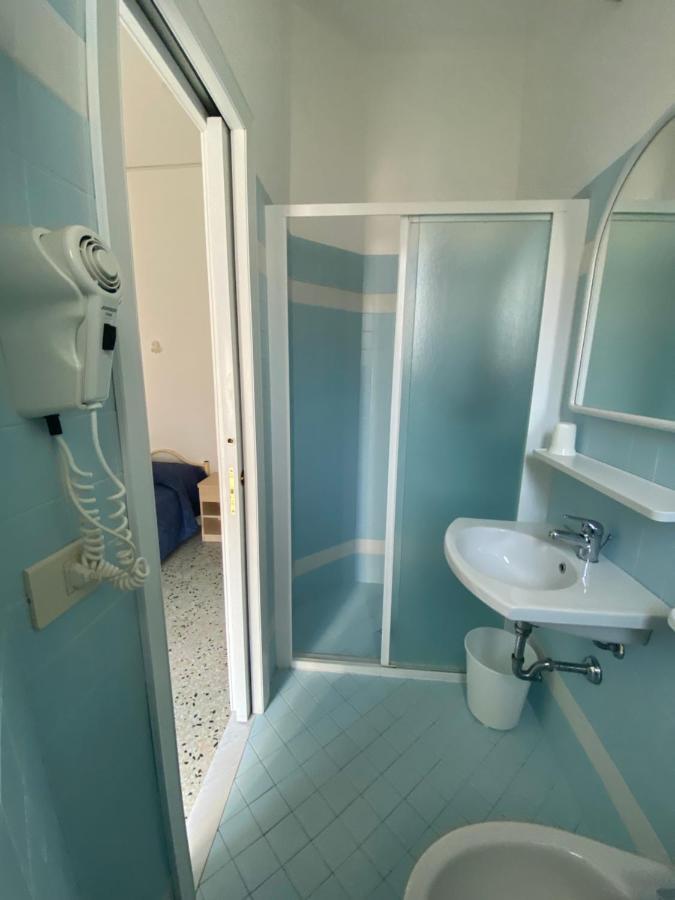 B&B Hotel Lucciola Cattolica Buitenkant foto