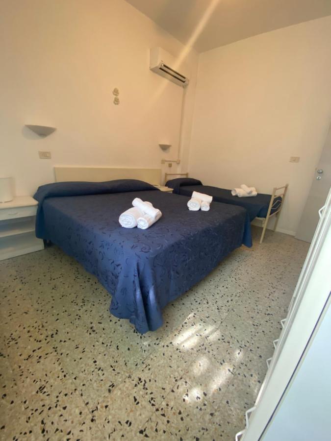B&B Hotel Lucciola Cattolica Buitenkant foto