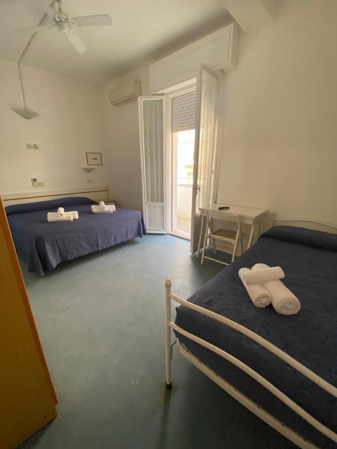 B&B Hotel Lucciola Cattolica Buitenkant foto